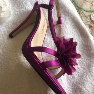 Caparros Satin Sexy Sling